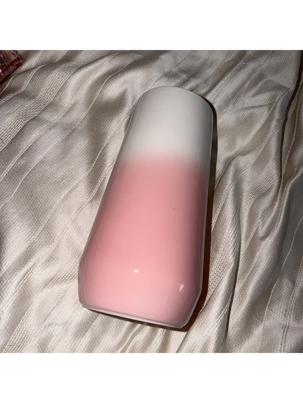 Paris Hilton Iridescent Pink white ombré Ceramic Flower Vase